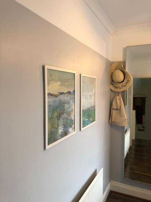 בלפסט Cosy Two Bed Terraced House 7Min Drive From City מראה חיצוני תמונה